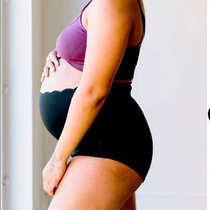 Maternity and postpartum support bloomers - scallop edge black - Size Small